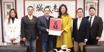 自己人打自己人,最高興的不是自己 《馬辦風波照見藍營真正的危機!》