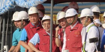 新北市長侯友宜赴五泰地區視察基層建設並要求落實防颱整備