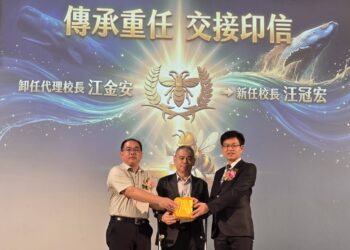 花蓮高農新卸任校長交接盛大 盡顯新任校長汪冠宏豐沛人脈
