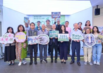 新北市農業局攜手政大舉辦特展 推廣石碇龜茶文化與食蛇龜保育理念