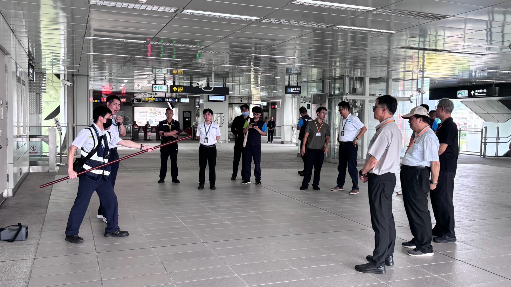 中市辦理捷運綠線年度定檢，針對軟、硬體以及保安等項目逐項勘查