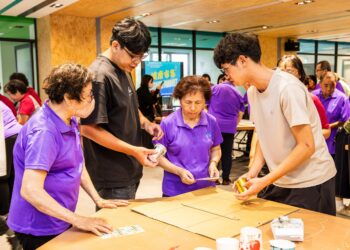 嘉藥USR青銀共好 體驗一日大學生