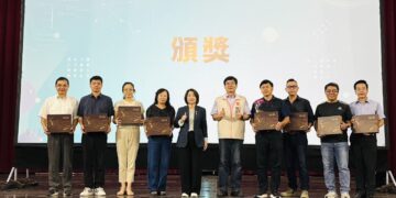 115學年度第一學期屏縣中小學校長會議　四大主題「厚植學力、科技賦能、國際接軌、人文永續」