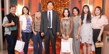 藝群醫美集團董事長王正坤醫師主持外泌體論壇 聚焦頭髮生長與調控黑斑