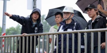 勘查高雄災情一日8站 賴瑞隆：防汛、復原、治水要同步