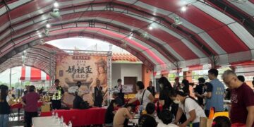 公私協力攜手防詐　里港警深入銀髮族及企業宣導暨里港警訊