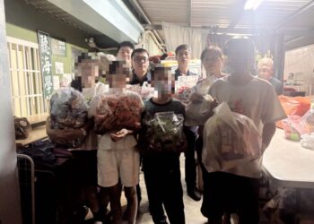 虎頭蜂窩現蹤登山路徑 枋警即時封鎖迅速通報暨枋寮警訊