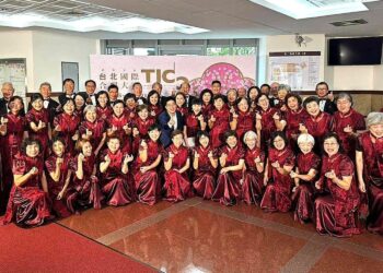 夢蓮花讚頌桂冠合唱團榮獲「2026台北國際合唱大賽」樂齡組金獎冠軍 均齡68歲展現心靈成長學習力 整體藝術演繹獲國際評審一致讚譽