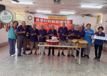 父親節送暖進偏鄉　屏東榮總龍泉分院「健康快閃」守護長者健康
