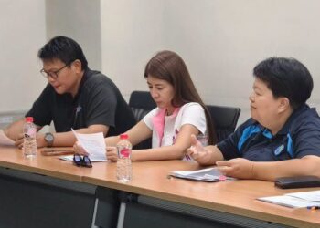 許馨勻議員用《馨》教育:『老師最大的心願,其實只是想好好把課上完、好好陪伴每個孩子。』