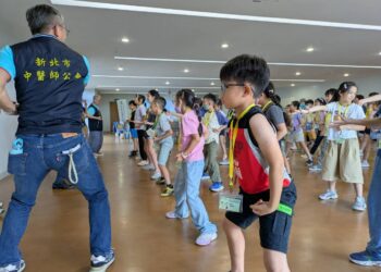 新北市小神農華佗營登場 百位學童體驗中醫藥與烘焙課程
