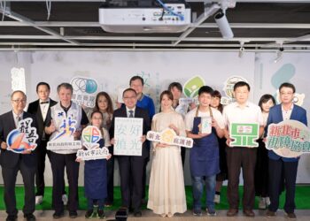 新北市勞工局推安好植光禮盒 結合水泥盆器與可食蔬苗傳遞療癒力量