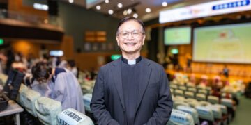 130年前蘭大衛騎鐵馬深入鄉村 今彰基把智慧醫療送進偏鄉
