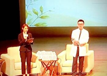 2026屏東健康博覽會首場名醫講座登場 屏東醫院雙名醫開講吸引逾400人參與