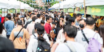 大雨照樣嗨飲！桃園冷飲節人氣爆棚　經發局宣布免收攤位費
