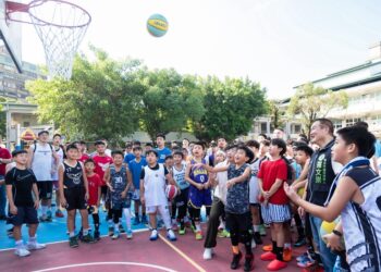 一打就是13年！「夏日盃3對3籃球賽」熱血開戰　陪伴青少年從球場找到自信