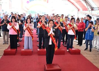 2026王功漁火節88節盛大展開 祈福嘉年華千人烤蚵首先登場