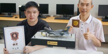 第二屆星辰盃全國模型賽  大葉學生復刻F-16塗裝模型作品獲雙獎