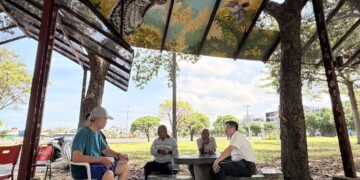 在李啟維議員爭取下原住民公園簡易雨棚已做好了