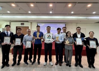 響應淨零綠生活 嘉義縣表揚18家績優業者