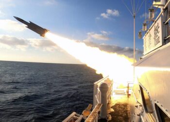 「海、空軍精準飛彈射擊演練」,成功執行精準打擊任務,展現出扎實訓練所培養出的強大聯戰能力