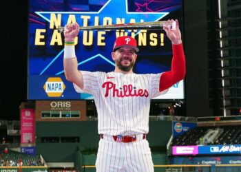 影/《MLB》全壘打王Schwarber第43轟助費城人險勝勇士 「PCA」同天炸裂41轟緊追在後