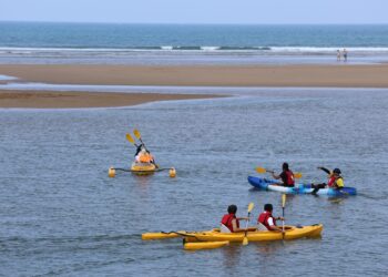 藍色海疆不再有距離！　海委會打造全齡共享海岸 福隆海水浴場全面深化「親海無礙」共融旅遊