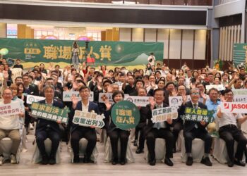 用專業撐起大南方！79位南臺灣職場新星獲肯定　第三屆大武山職場新人賞盛大頒獎