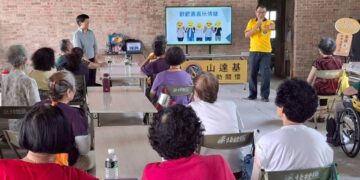 破解高齡孤獨!志願牧師走進社區帶長者 「翻轉情緒」迎向活力晚年