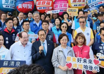 蘇清泉參選屏東縣長完成登記 拋「縣政顧問團」籲革新縣政、讓屏東重拾希望