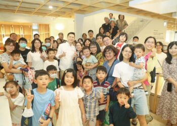 竹北市長鄭朝方持續推廣閱讀  宣布「星夜計畫」9月延續美好