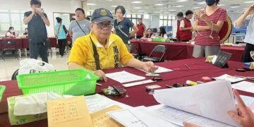 花蓮縣長選舉第4人參戰 軍人出身曾想選總統登記完秒陳情
