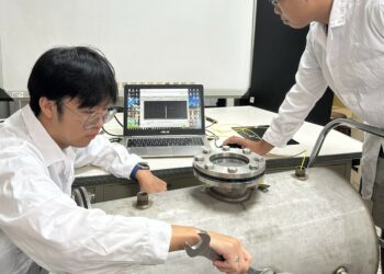 海委會科專計畫突破深海監測瓶頸! 高科大團隊成功研發水下載具結構智慧監測系統