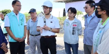 水利溝大雨釀坍陷,鍾佳濱邀農田水利署現勘找解方