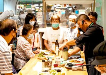 慈心有機農業發展基金會「食在秋CHILL」綠保市集暨沙龍論壇  開啟從土地到餐桌翻轉世界的力量