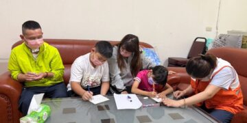 「我沒有把自己當病人!」 罹癌爸爸用生命態度鼓勵妻兒 展望會陪家庭走過急難