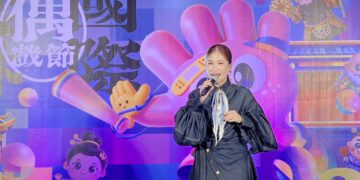 「姐姐」謝金燕來了!黃妃、Marz23、台鋼雄鷹啦啦隊全員集結 雙十連假High翻虎尾