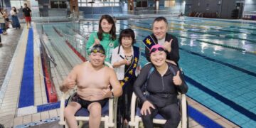 水池專用輪椅啟用　九典聯合建築師事務所捐贈55萬元公益助身障者親水無礙