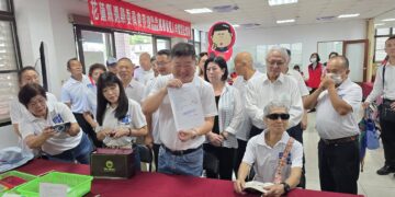 花蓮縣長選舉 藍綠多人力挺張峻