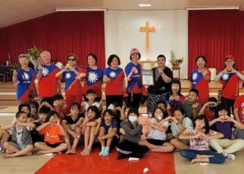 「國旗裝圓夢計畫」11月公益環島啟程 李品蓁號召愛心車隊巡迴義賣,7年累捐70萬元