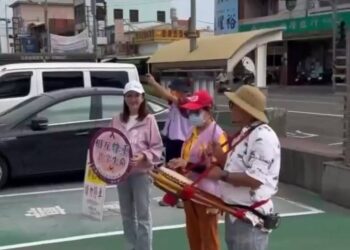 大寮林園區議員李雨庭 協力牽手反暴力,文賢有愛逗陣行!