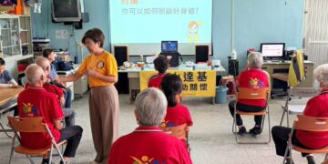 歡歡喜喜玩情緒!志願牧師走進社區 陪伴長輩找回生活活力