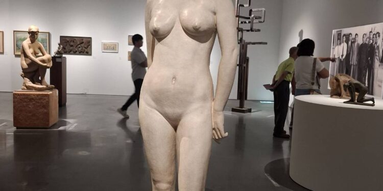 臺中市立美術館「搖擺阿哥哥－時代跨域者王水河」登場   重現台中摩登城市風景