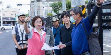 高原街完成開闢 瓶頸道路順利打通