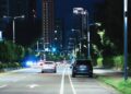 竹北燈照亮頭前溪畔興隆路全段 鄭朝方再創高矮雙階「音符燈」 百盞照耀夜跑人行空間