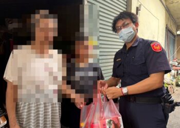 女子超商徘徊疑需協助 內埔警主動關懷助平安返家