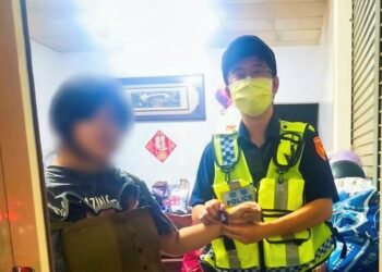 為民服務不間斷 潮警尋獲迷航民眾後協助申請愛心手環