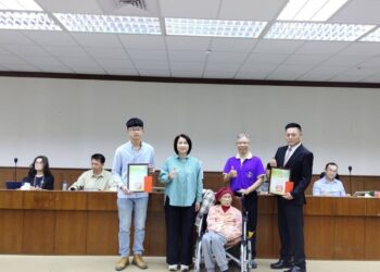 115年屏東縣孝行獎表揚活動 3名孝行楷模獲周春米縣長表揚