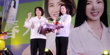 屏縣第三選區縣議員候選人潘炩禕成立競選總部　潘孟安錄影推薦及周春米站臺力挺
