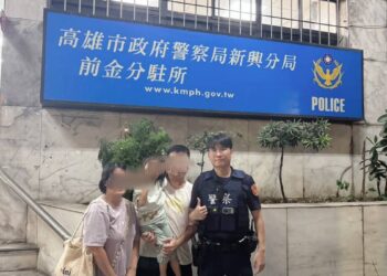 【童稚語、暖接力、團圓樂】幼童走失獲援,新興局雄警守護兒少安全、化解虛驚